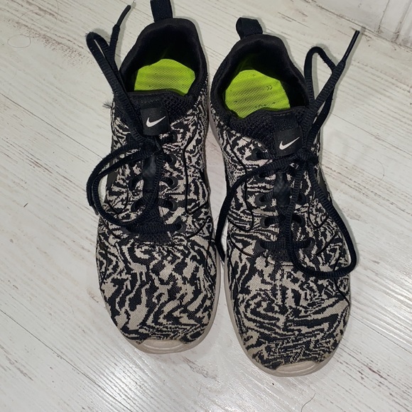 Nike runners - Picture 4 of 6